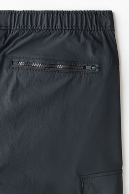 Pantal?n cargo de nailon Regular Fit - H&m фото 4