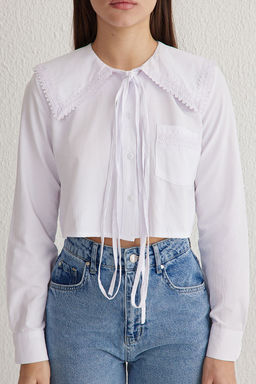 TRENDYOLMILLA Beyaz Yakas? Dantel Ve Baglama Detayl? Regular Normal Kal?p Dokuma Crop Gomlek TWOSS25GO00019  фото 3