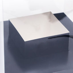 Коробка для цветов с вазой и PVC окнами, складная, 23 х 30 х 23 см, чёрный - UPAK LAND фото 4