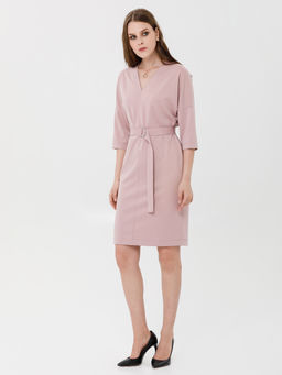 Платье с поясом