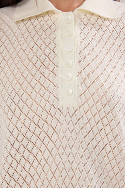 Ekru Viral Delikli/Ajurlu Yazl?k Polo Yaka Triko Bluz TWOSS25BZ00577