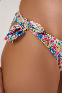 TRENDYOLMILLA Mavi Baglamal? Brazilian Bikini Alt? TBESS24BA00121 фото 30