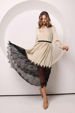 Платье расклёшенное с кружевом - Looklikecat фото 3