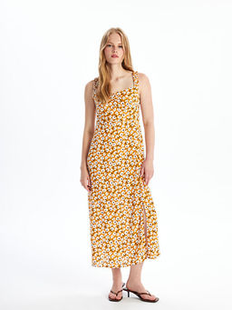 Kalp Yaka ?i?ekli Elbise