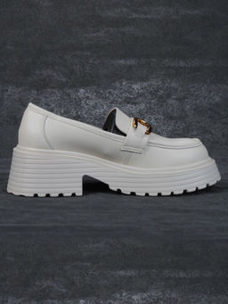 03-PDAG52-2 BEIGE Лоферы женские (натуральная кожа)