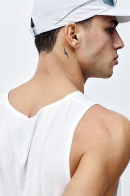 Camiseta de deporte en DryMove Regular Fit - H&m фото 5