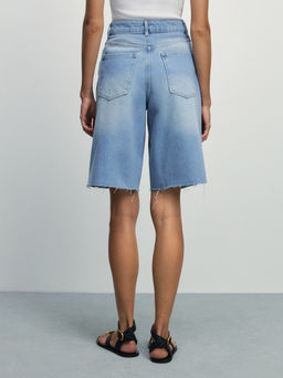 Джинсовые шорты-бермуды с разрывами / Zarina  фото 5