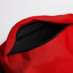 Сумка молодёжная на молнии, цвет красный