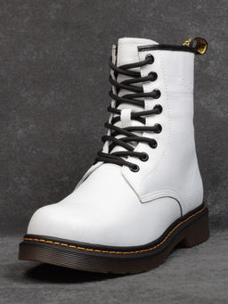 04-10072004 WHITE Ботинки зимние женские (натуральная кожа, натуральный мех)