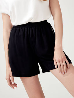 CONTE LS 1596 Шорты с боковыми карманами из фактурной вискозы Desperate black black