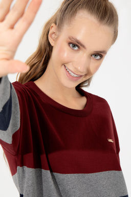Женский свитер с круглым вырезом вишневого цвета - U.s. polo assn фото 10