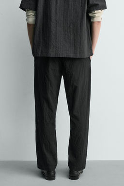 PANTAL?N REGULAR FIT ESTRUCTURA / Negro - Zara фото 3