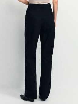 Джинсы straight с высокой посадкой / Zarina