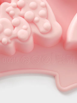 Форма для выпечки новогодняя Доляна «Ёлочки», силикон, 22×20.6×2.5 см, 6 ячеек, розовая