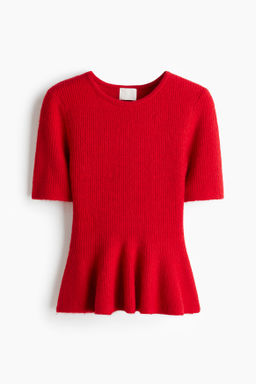 Top en punto de canal? con peplum