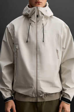 WATERPROOF TECHNICAL JACKET - Zara фото 16