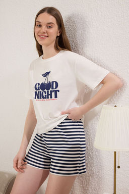 Trendyolmilla Kad?n Mini Me/Anne K?z Lacivert %100 Pamuklu Cizgili Sortlu Orme Pijama Tak?m? THMSS25PT00296  фото 4