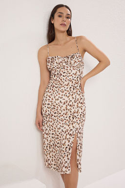 TRENDYOLMILLA Bej Leopar Desenli Midi Dokuma Elbise TWOSS23EL00188