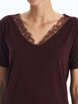 V Yaka Dantel Detayl? K?sa Kollu Kad?n Bluz