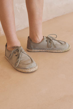 ALPARGATA CORDONES LIMITED EDITION / Gris - Zara фото 2