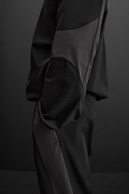 COLOUR BLOCK TECHNICAL TROUSERS - Zara фото 6