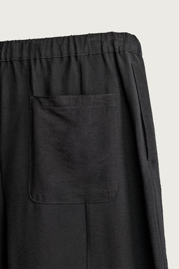 PANTAL?N FLUIDO BALLOON FIT / Negro - Zara фото 9