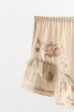 SHORTS SATINADO VOLANTES ABALORIOS / Rosa claro - Zara фото 8