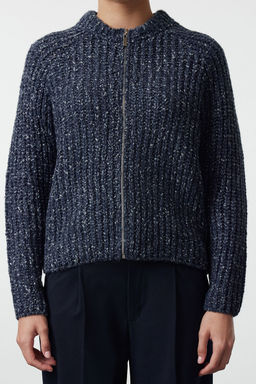 TRENDYOLMILLA Mavi Degrade Fermuarl? Triko H?rka TWOAW25HI00213 фото 4