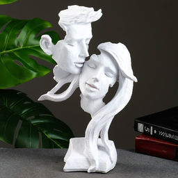 Фигурка «Пара влюбленная: молодежь», фигурка полистоун, белая, 32 см