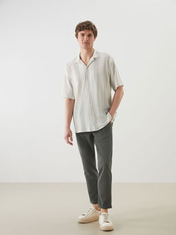 Regular Fit K?sa Kollu Desenli Erkek G?mlek