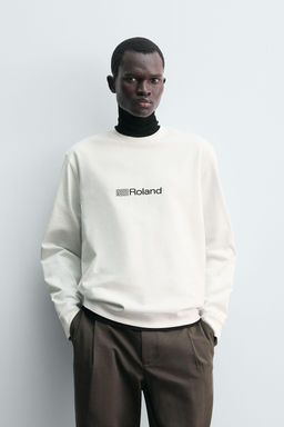 ROLAND CORPORATION  HEAVYWEIGHT T-SHIRT