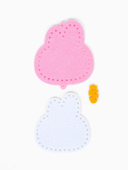 Цена за 2 шт. Брелок из фетра «Зайка», набор для творчества