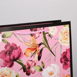 Цена за 2 шт. Пакет ламинированный Самой красивой, L 28?38?9 см