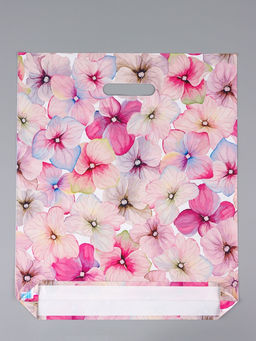 Цена за 50 шт. Ассорти подарочных пакетов полиэтиленовых с вырубной ручкой, 38?45 + 3 см, 50 мкм