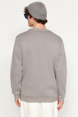 Gri Regular/Normal Kesim Ici Polar/S?cak Tutan Yaz? Bask?l? Sweatshirt TMNAW24SW00183 - Trendyolmilla фото 5