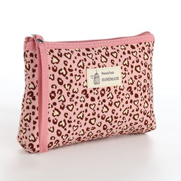 Косметичка на молнии плоская, маленькая, с ручкой, с леопардовым принтом, розовая