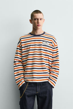 CAMISETA JACQUARD RAYAS PARCHE / rayas