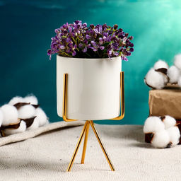 Кашпо для цветов «Цилиндр», 300 мл, 15×8×8 см, керамика, на золотистой подставке, белое