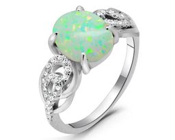 Кольцо из серебра опал белый, МОВ0310