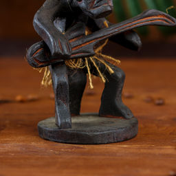 Сувенир «Абориген-гитарист», 15 см, дерево