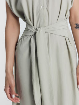 Платье женское в пыльно-зеленом оттенке зеленый минерал 152647