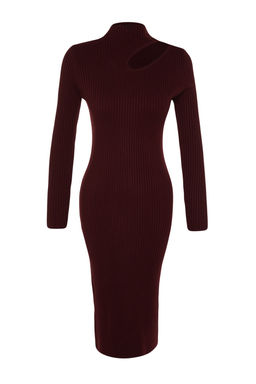 TRENDYOLMILLA Murdum Midi Triko Cut Out/Pencere Detayl? Elbise TWOAW24EL00028 фото 15