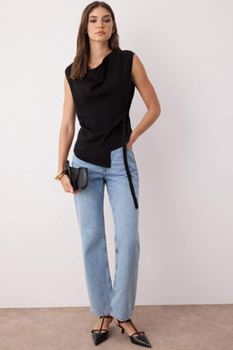 Siyah Merserize Gorunumlu Asimetrik Degaje Yaka Triko Ince Bluz TWOAW26BZ00001 - Trendyolmilla фото 9