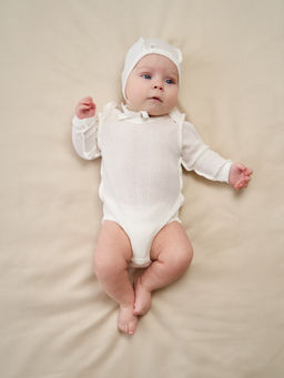 Боди с длинным рукавом "Молоко" из ажурного хлопка 0+