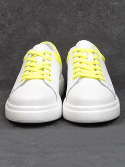 05-D024T WHITE Кроссовки женские (натуральная кожа, пенка)