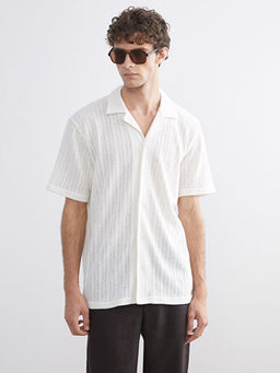 Regular Fit Resort Yaka K?sa Kollu Erkek G?mlek