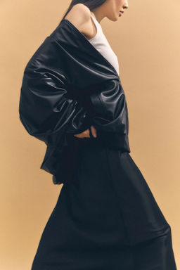 Бомбер из гладкой экокожи - Mollis фото 3