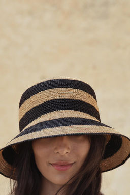 STRIPED RAFFIA HAT