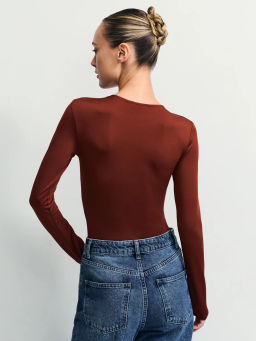 Базовое боди с длинным рукавом / Zarina