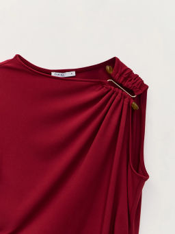 Платье длины миди с брошью ZR2605022923-77 / Zarina